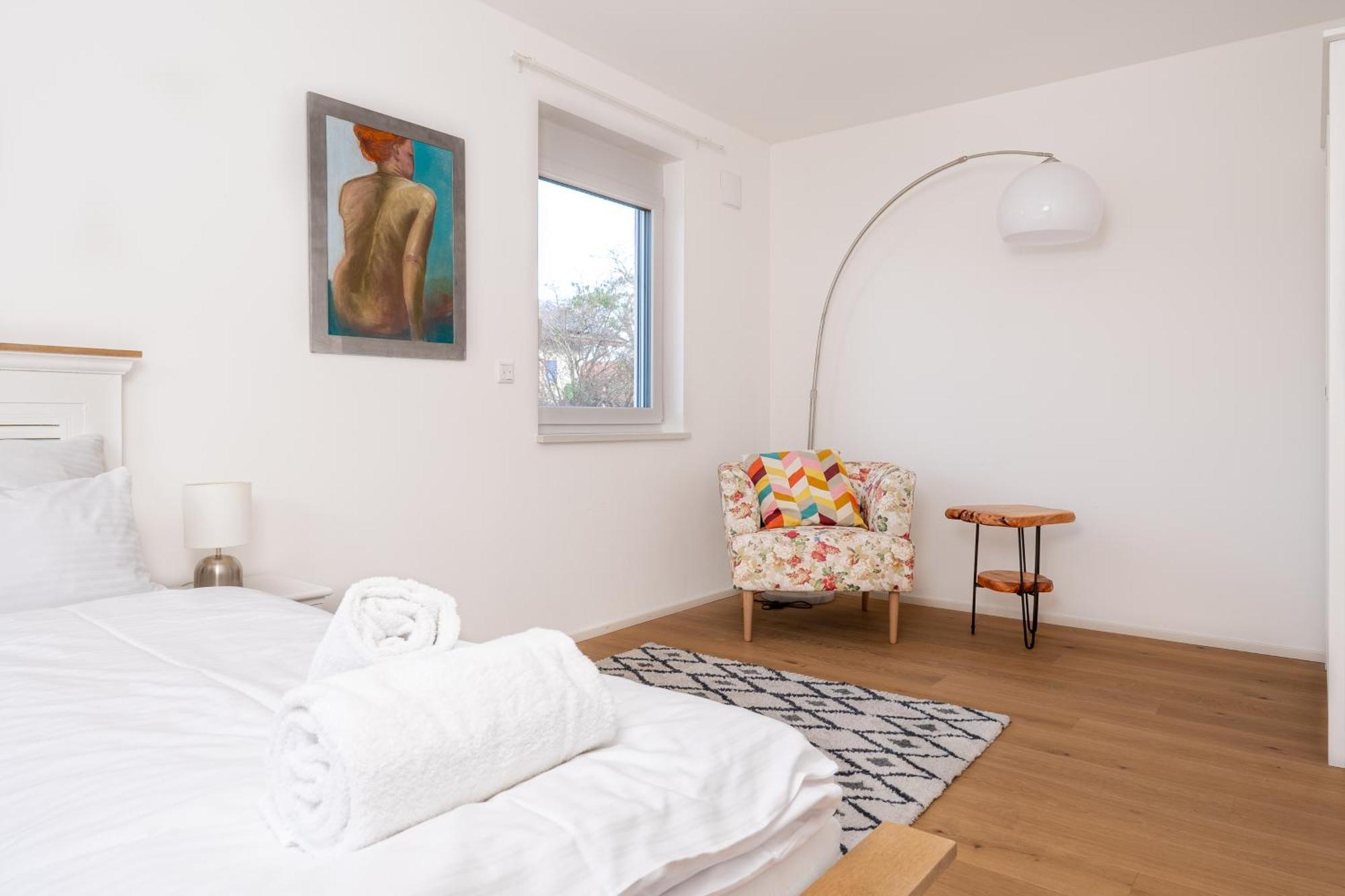 Liboria: Stylisches Haus; Sauna ; 4Min Zum See Seehausen am Staffelsee Kültér fotó
